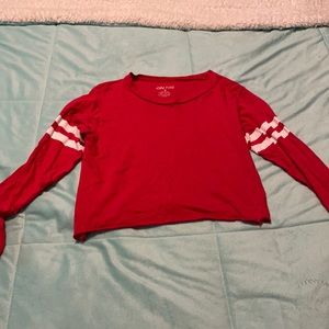long sleeve crop top